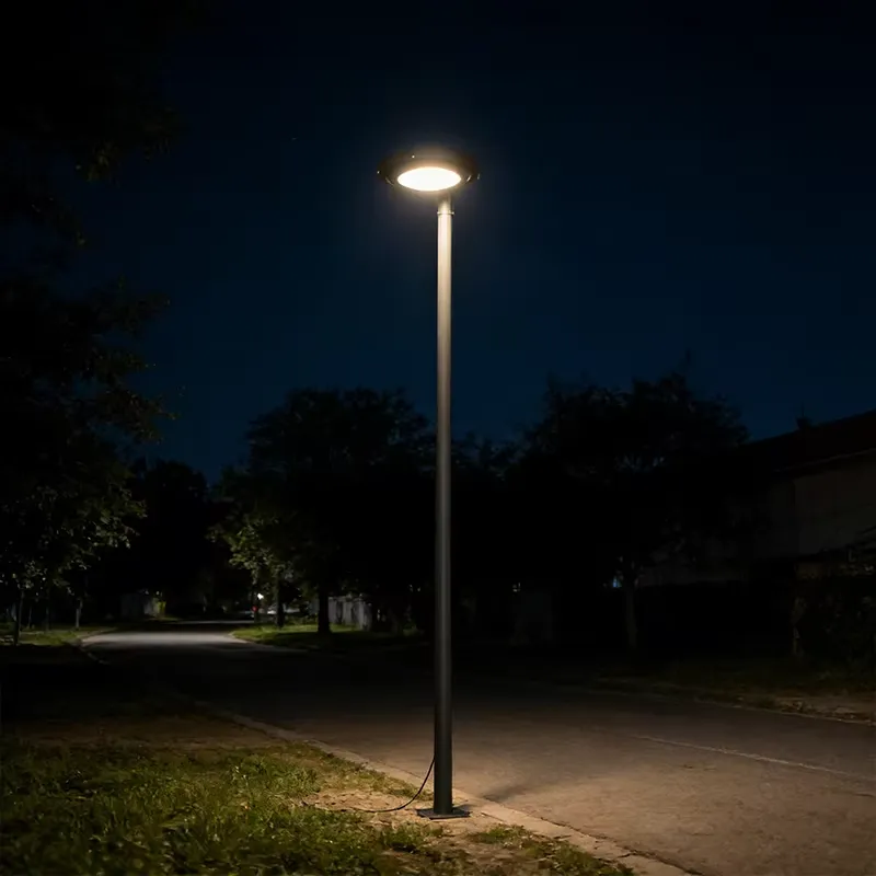 Outdoor Lighting The Range - Çelik Direkli LED Bahçe Lambası Dış