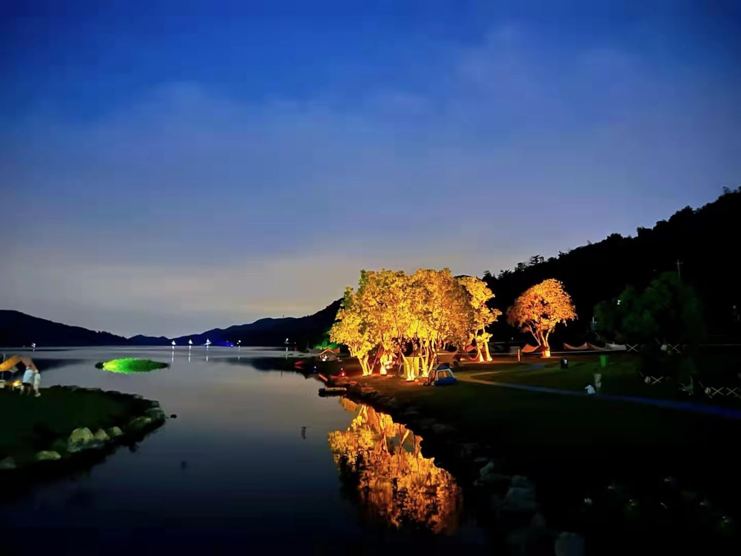 Güneş Enerjili Palmiye Ağacı L - Outdoor Lighting Tree incelemesi ve fiyatı